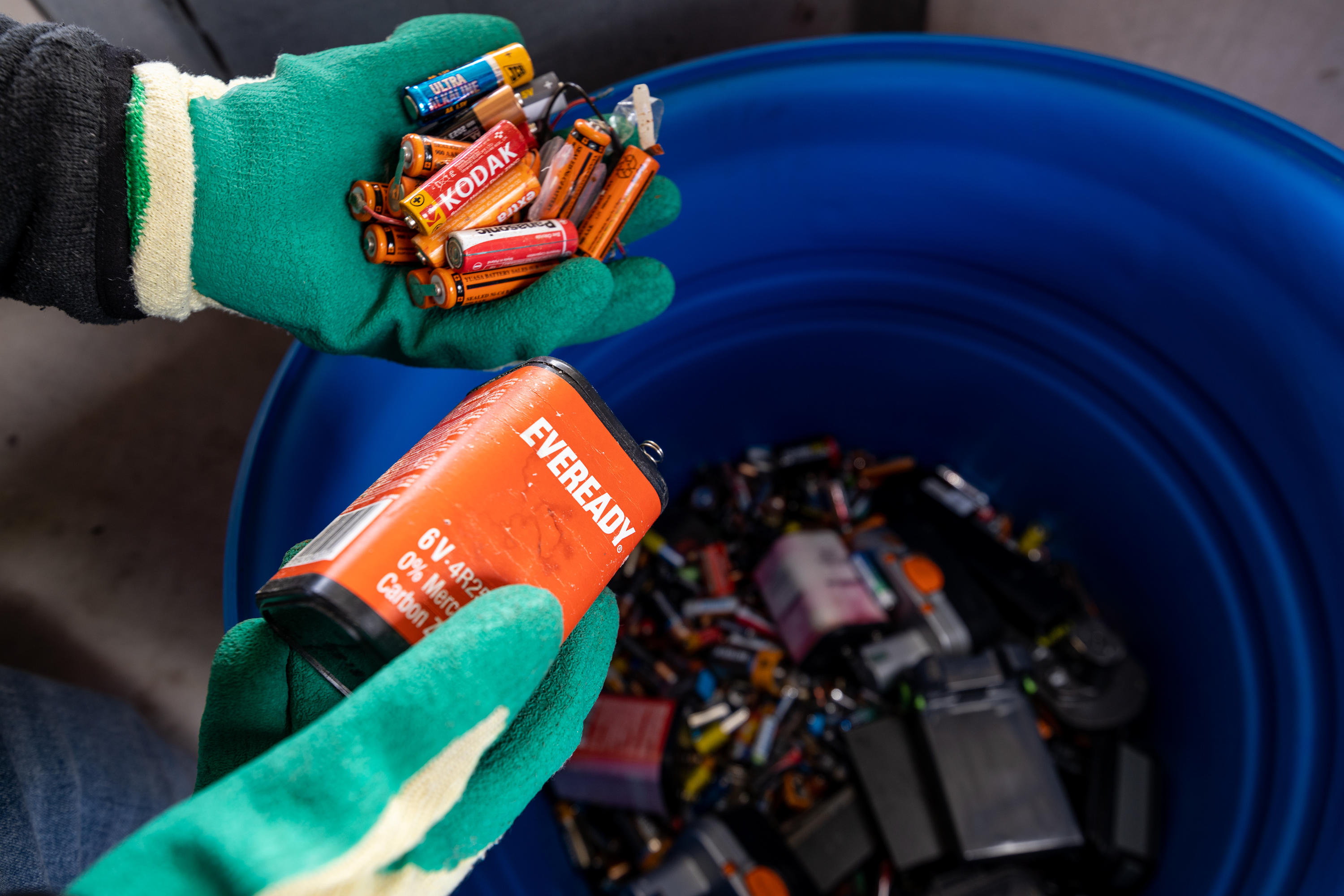 Mersey residents urged to stop putting batteries in bins Veolia